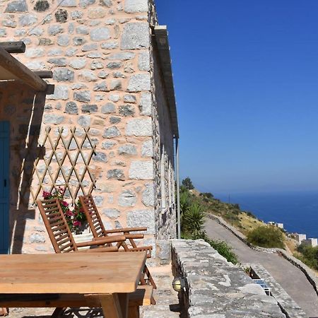 Villa Smaragda Limeni Exterior foto