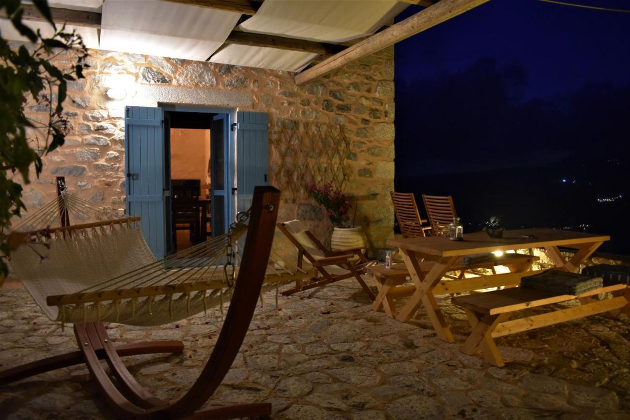 Villa Smaragda Limeni Exterior foto