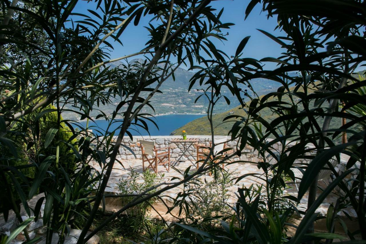 Villa Smaragda Limeni Exterior foto