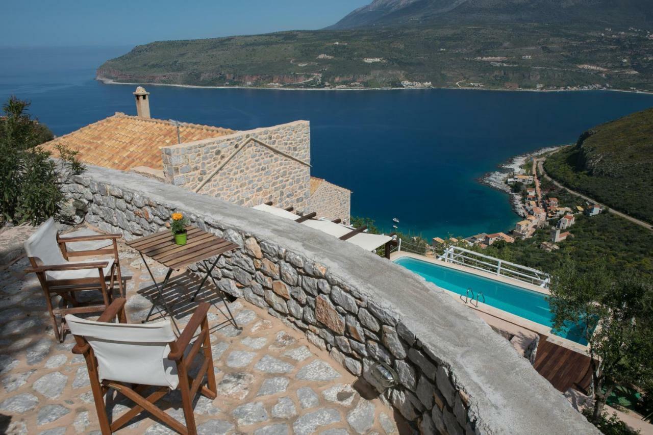 Villa Smaragda Limeni Exterior foto