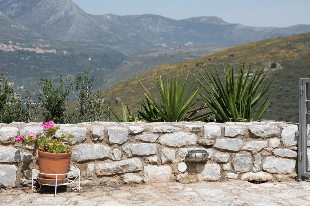 Villa Smaragda Limeni Exterior foto